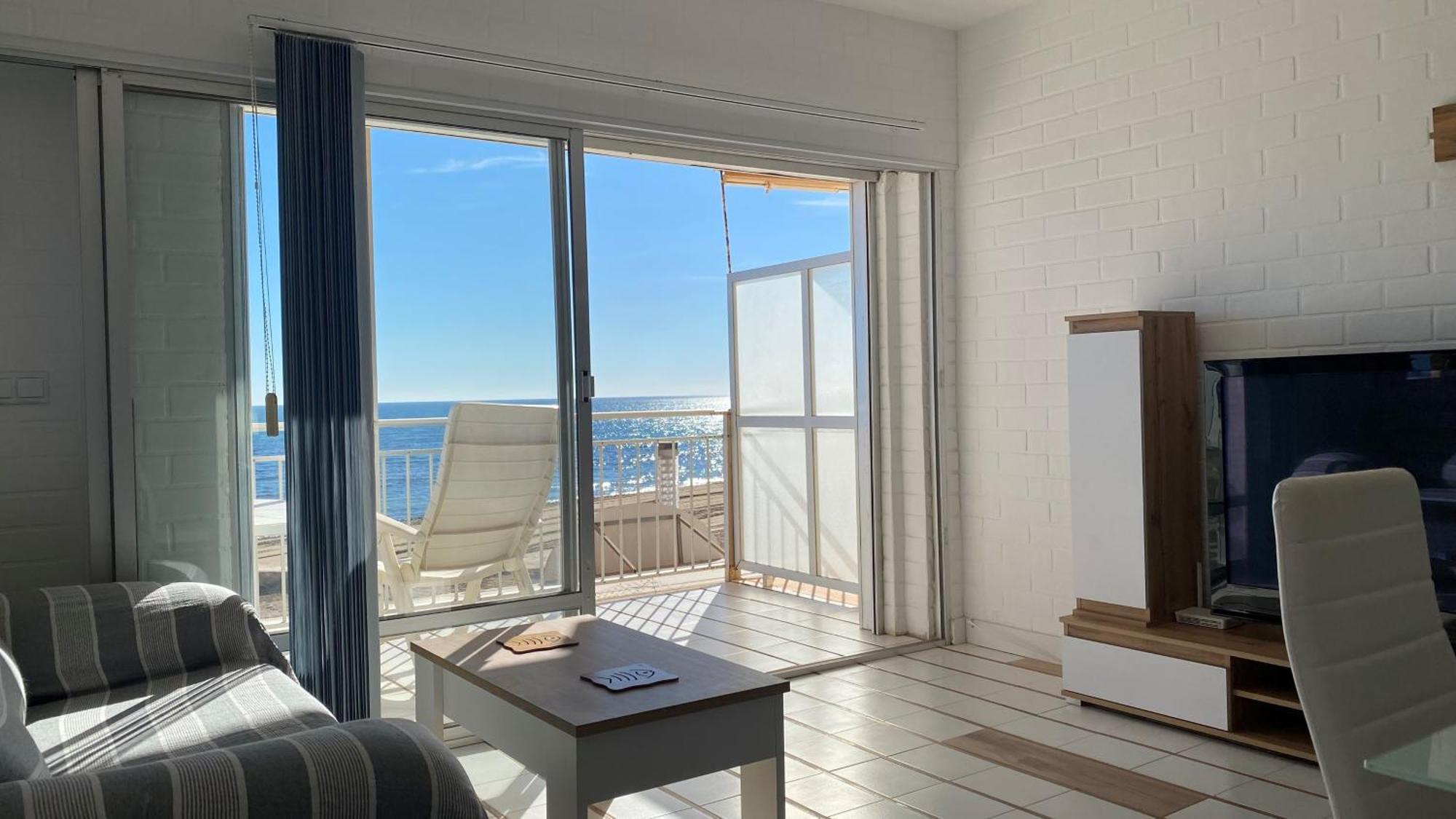 Beachfront Apartment - La Mata 托雷维耶哈 外观 照片